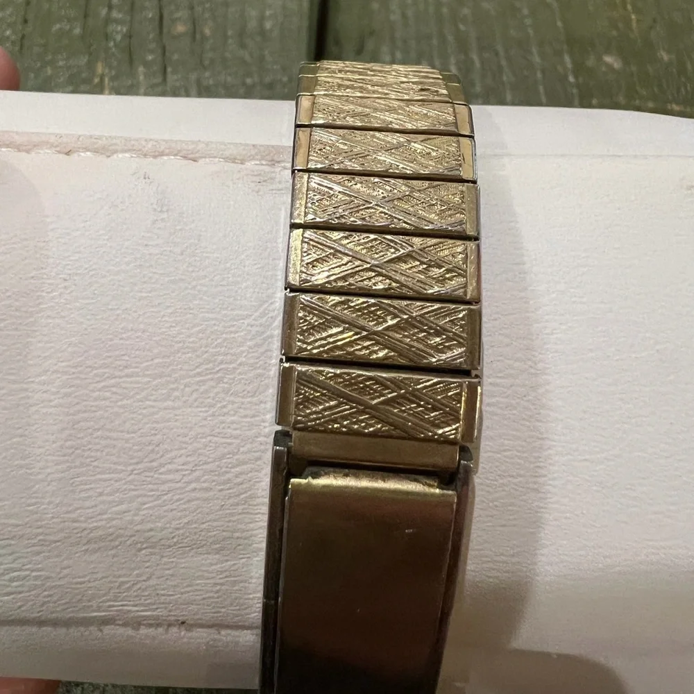 Vintage Elgin Self-Winding Shockmaster Gold Men's Watch